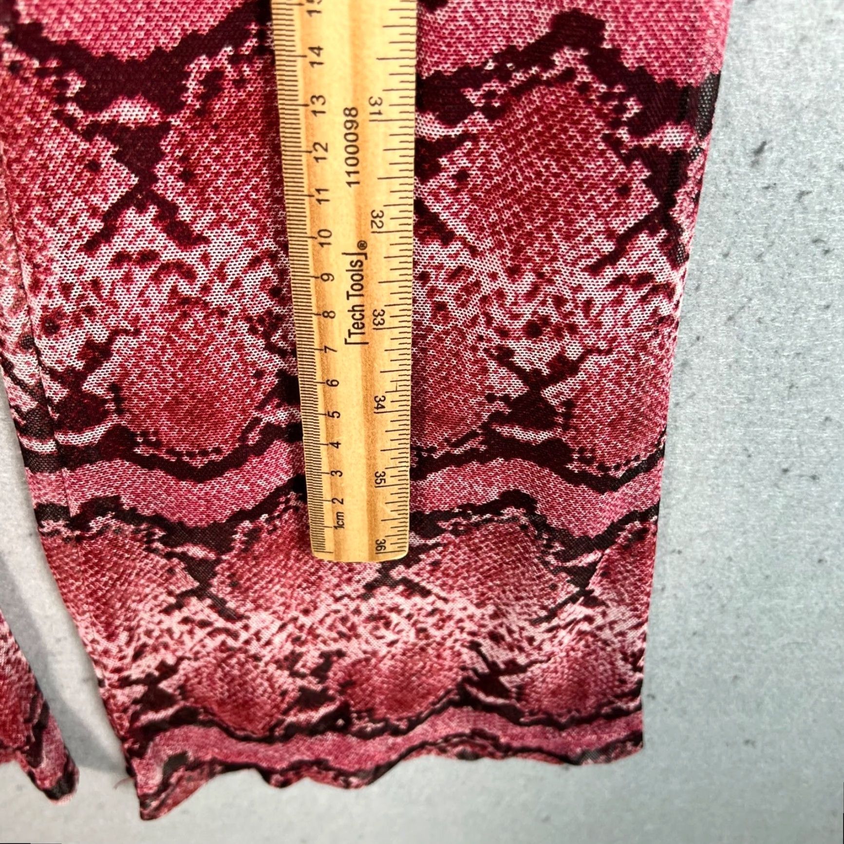 Vintage VINTAGE Urban Renewal Womens Size Small Snake Print Flared Pants Size 28" / US 6 / IT 42 - 6 Thumbnail