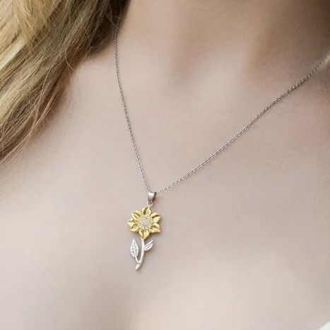 Other Silver tone two tone sunflower pendant necklace Size ONE SIZE - 2 Thumbnail