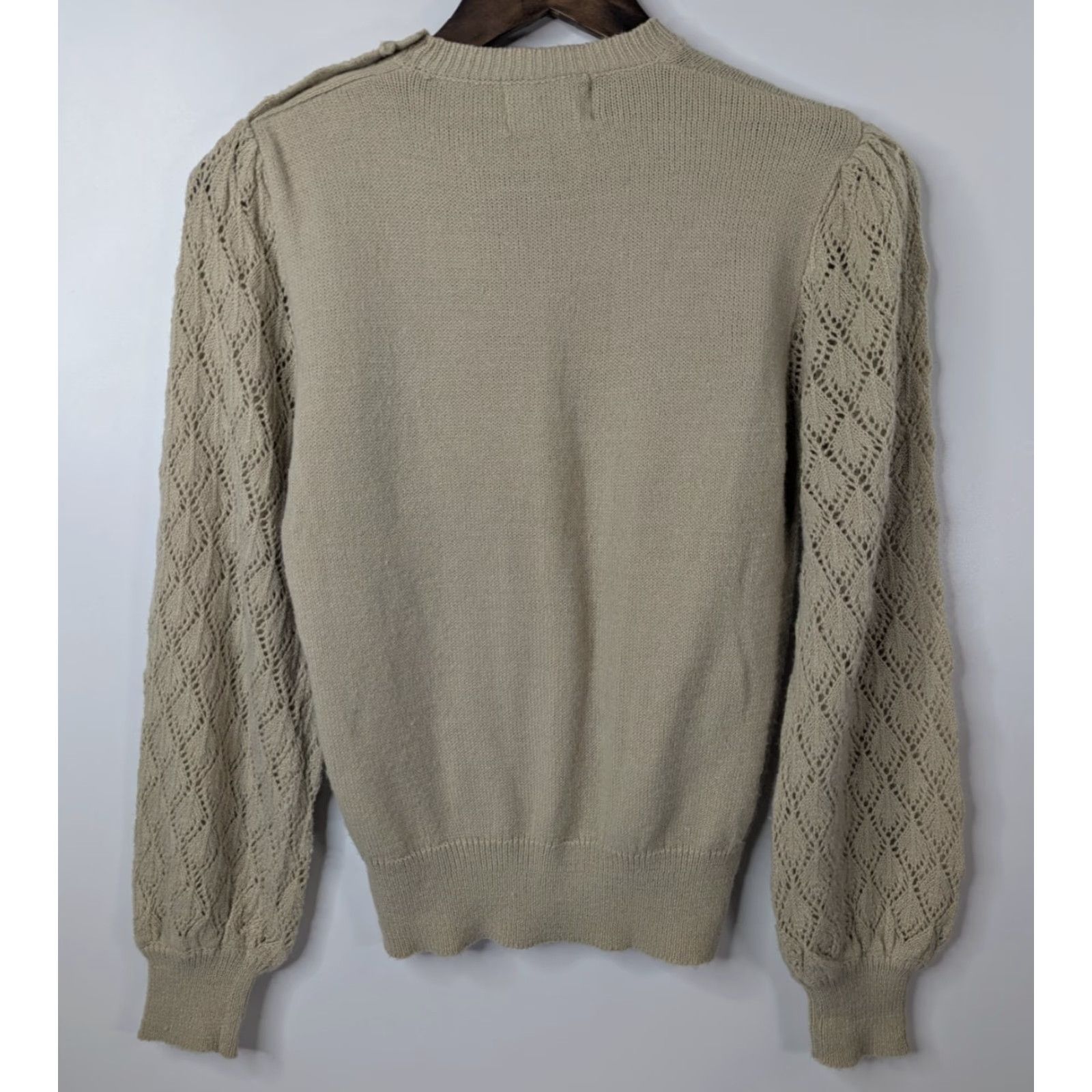 Vintage VINTAGE Loubella Extendables Knit Sweater Womens Medium Pullover Sholder Buttons Pink Cable-Knit Square Neck All Seasons Glitter Size M / US 6-8 / IT 42-44 - 4 Thumbnail