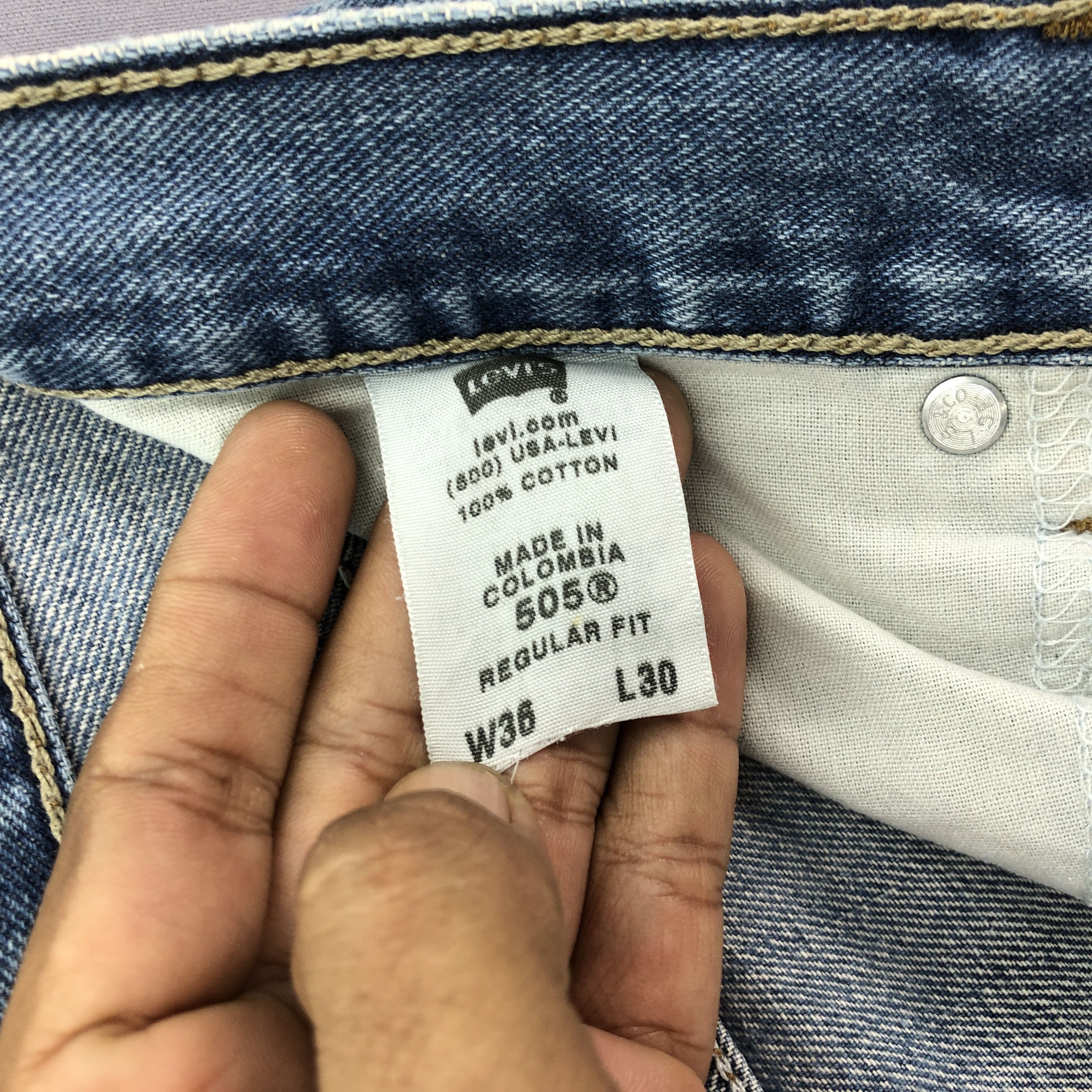 Levi's Vintage Y2K Levis 505 Faded Jeans Levi's Light Wash Denim Size US 36 / EU 52 - 7 Thumbnail