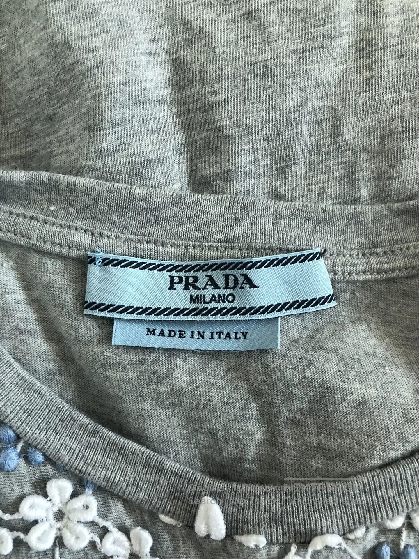 Prada Prada Floral Short-Sleeve T-Shirt. Size S / US 4 / IT 40 - 4 Thumbnail