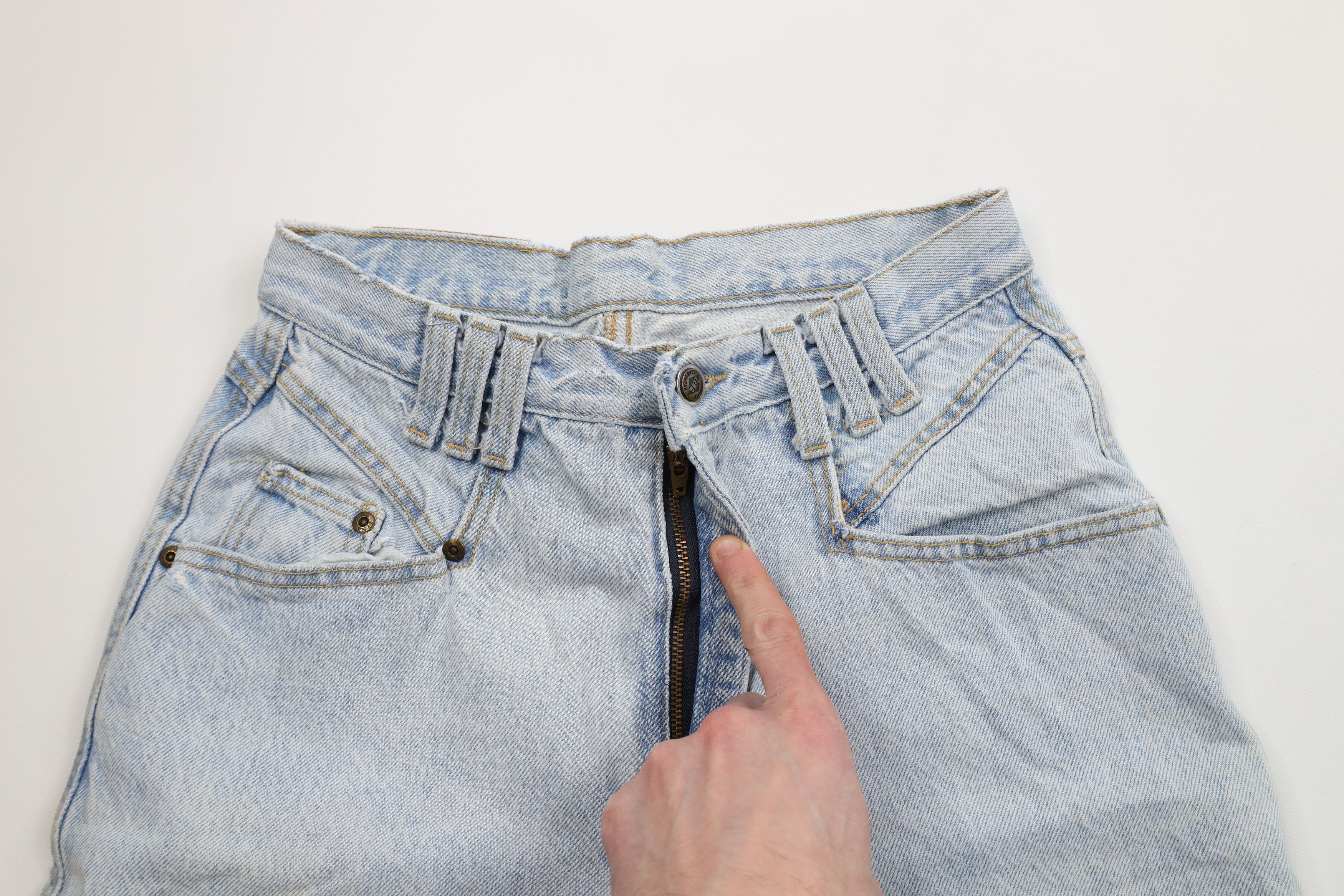Vintage Vintage 90s Streetwear Tapered Leg Denim Jeans Pants Blue Size 32" / US 10 / IT 46 - 7 Thumbnail