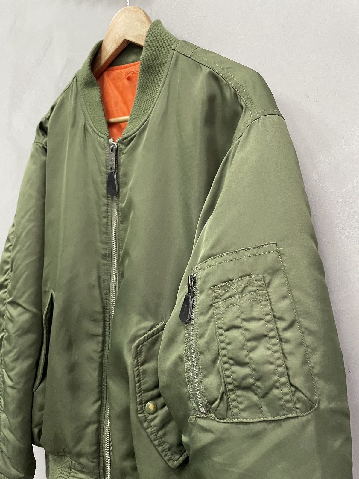 Alpha Industries Alpha Industries ma 1 Double-Sided Bomber Green/Orange Size US M / EU 48-50 / 2 - 5 Thumbnail