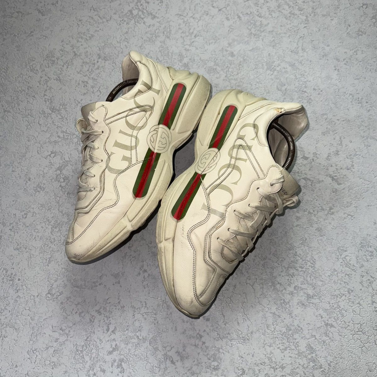 Gucci Gucci Rhyton Logo Leather Sneaker Size 12.5 Size US 12.5 / EU 45-46 - 1 Thumbnail