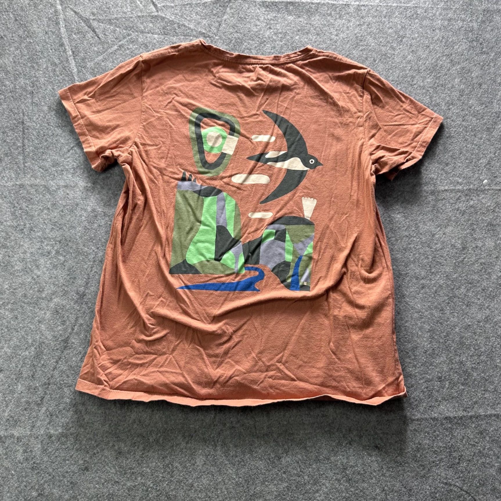 Patagonia Patagonia Shirt Mens Medium Brown Graphic Logo Tee Crewneck Outdoor Casual Size US M / EU 48-50 / 2 - 7 Thumbnail