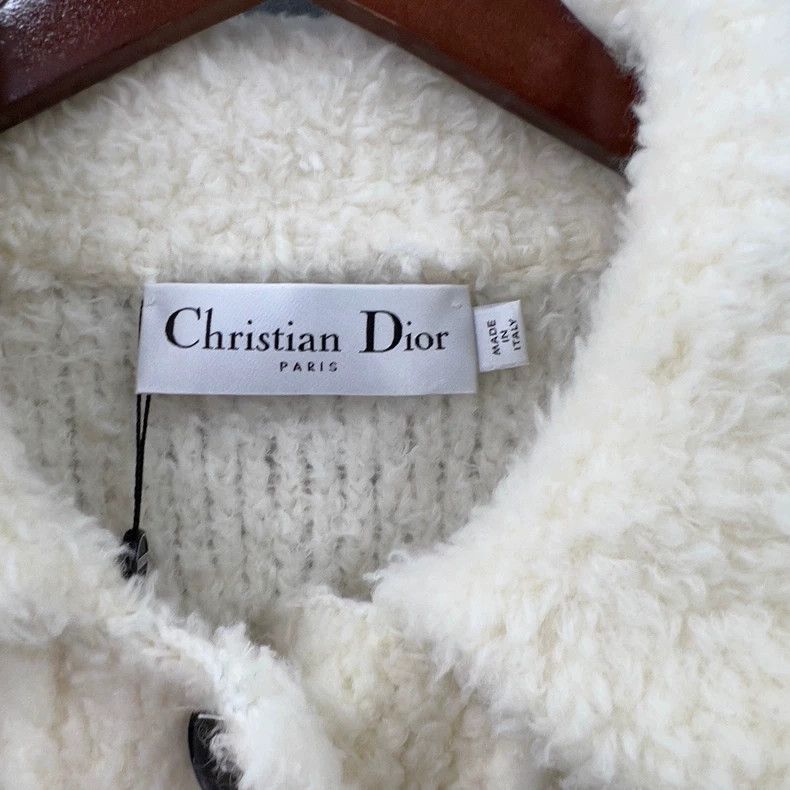 Dior Dior White teddy coat Size US XS / EU 42 / 0 - 3 Thumbnail