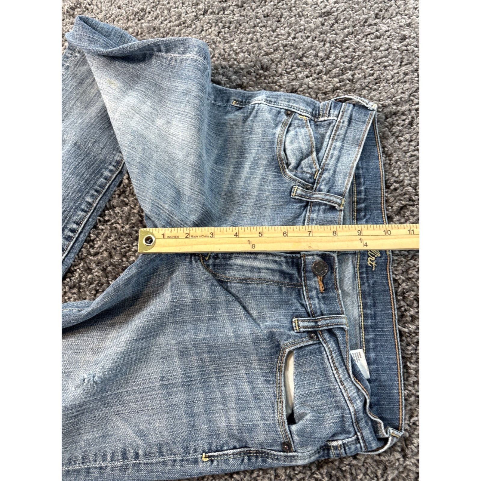 Old Navy VINTAGE Old Navy Jeans Bootcut Womens 30x29 Blue Light Wash Low Rise Distressed Y2K Flirt 90s Size 30" / US 8 / IT 44 - 5 Thumbnail