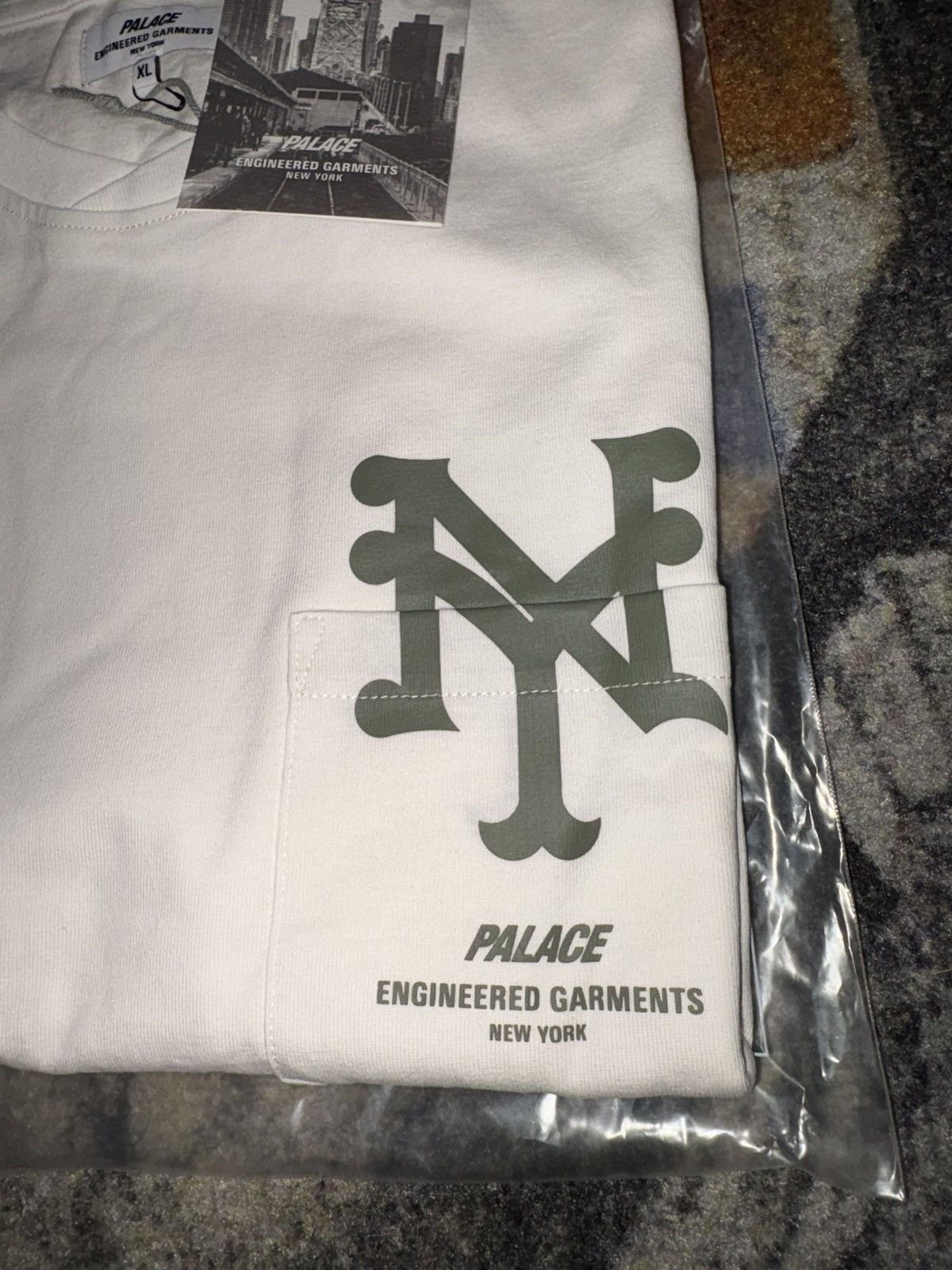 Engineered Garments × MLB × Palace Palace Engineered Garments New York Mets Long Sleeve T-Shirt Size US XL / EU 56 / 4 - 2 Thumbnail