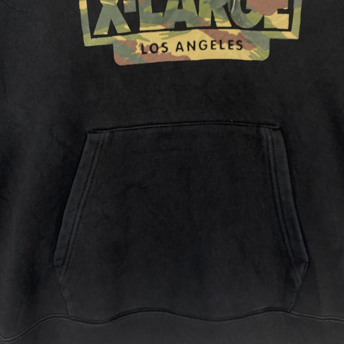 Vintage Vintage X-Large Hoodie Sweater Big Logo Camouflage Size XL Size US L / EU 52-54 / 3 - 5 Thumbnail