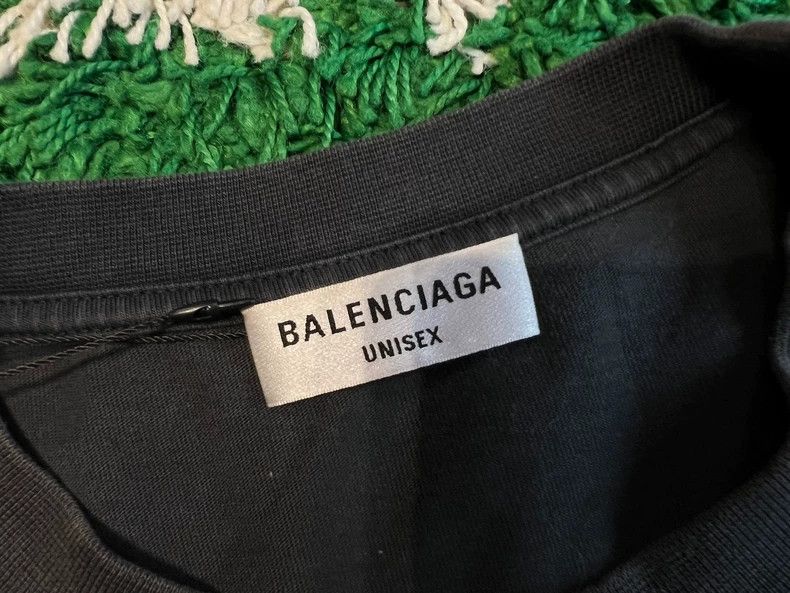 Balenciaga Balenciaga Batman washed and made old logo short sleeves Size US S / EU 44-46 / 1 - 4 Thumbnail