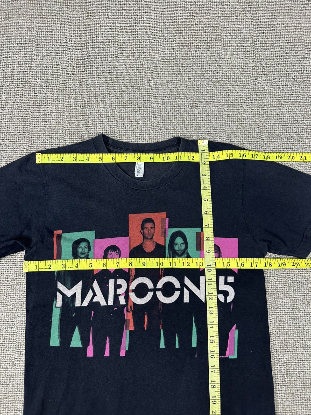 Band Tees Maroon 5 North America Tour 2013 Tshirt A1007 Size US S / EU 44-46 / 1 - 6 Thumbnail