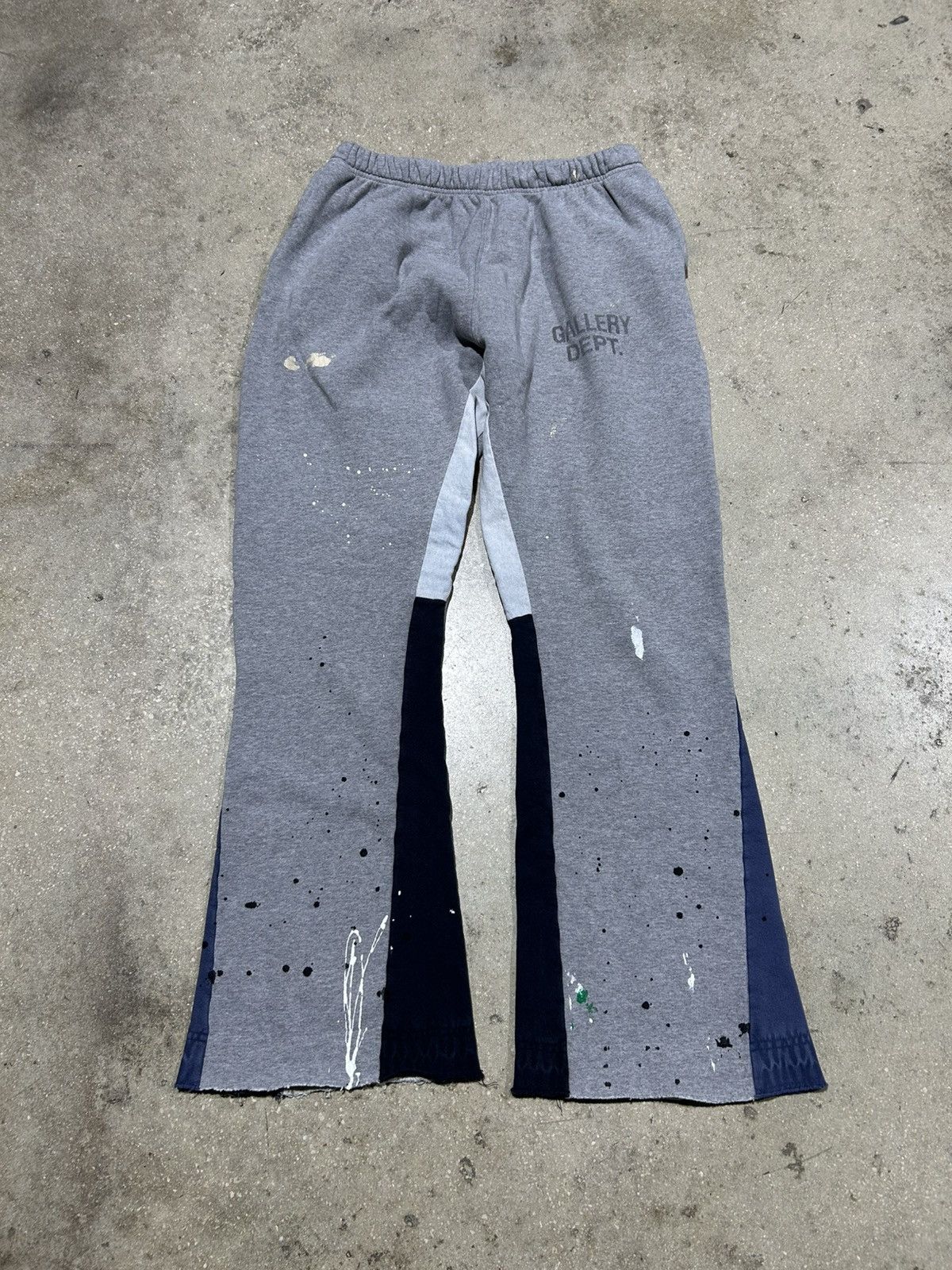 Gallery Dept. Gallery dept flare grey sweatpants 2xl og | Grailed