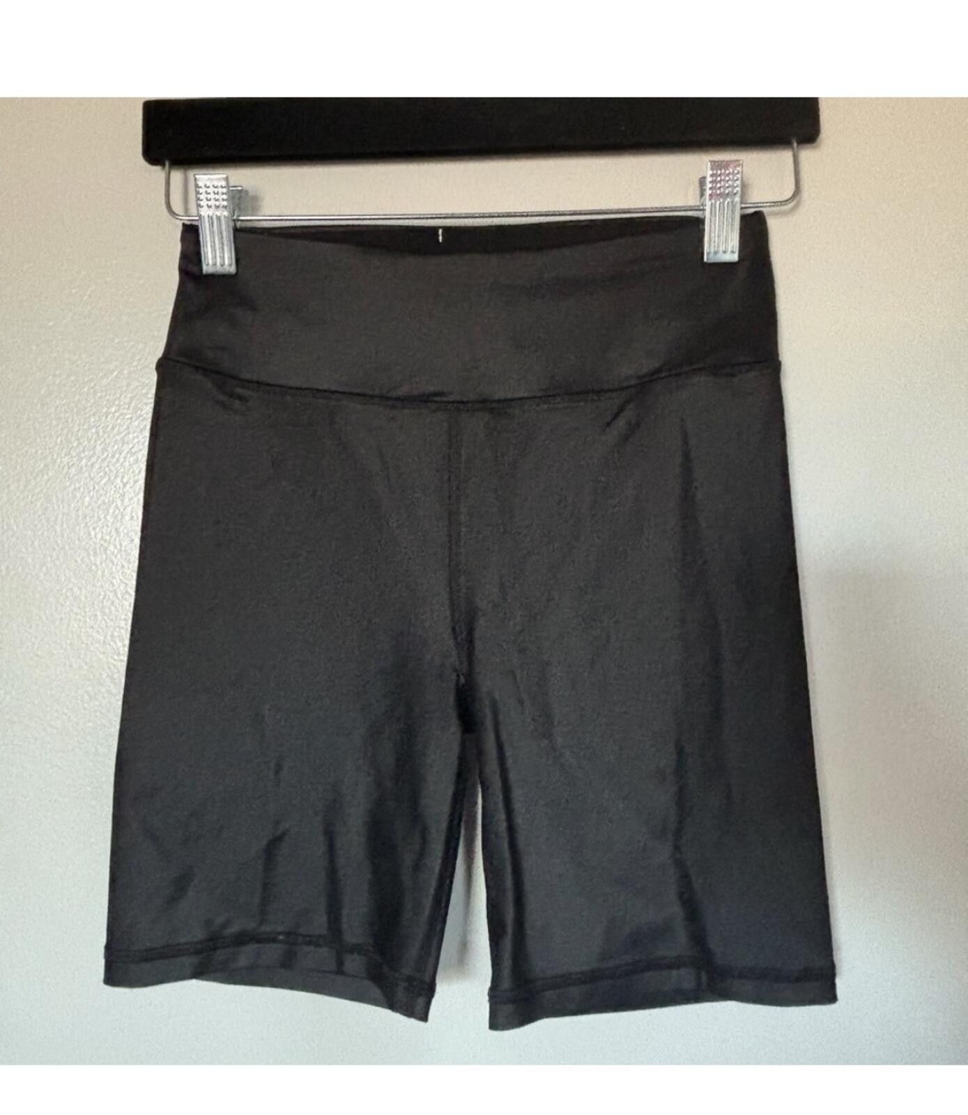 Other VS Sport active ahorts Size 26" / US 2 / IT 38 - 1 Thumbnail