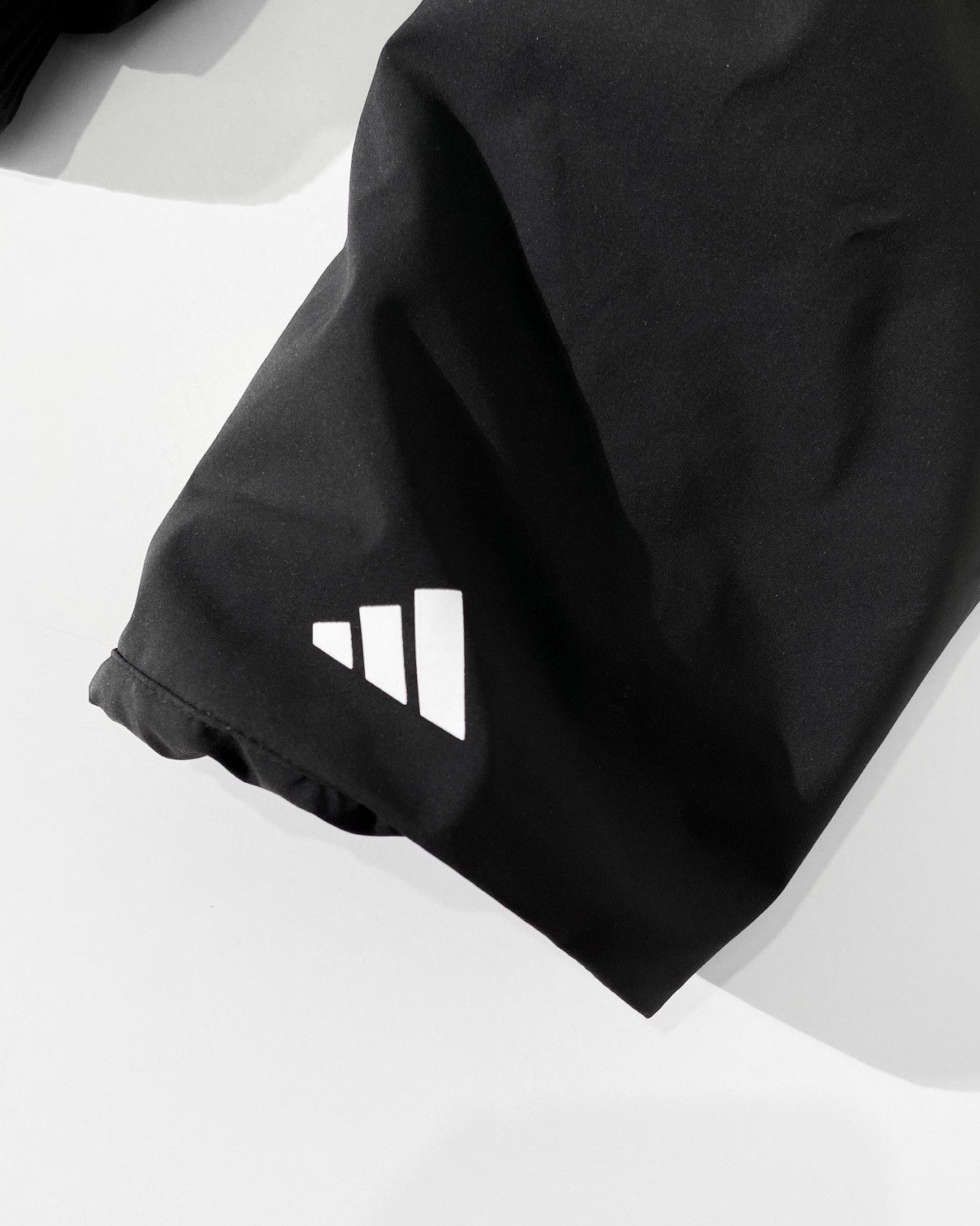 Adidas ADIDAS X MERCEDES AMG PETRONAS F1 Size US XL / EU 56 / 4 - 14 Thumbnail