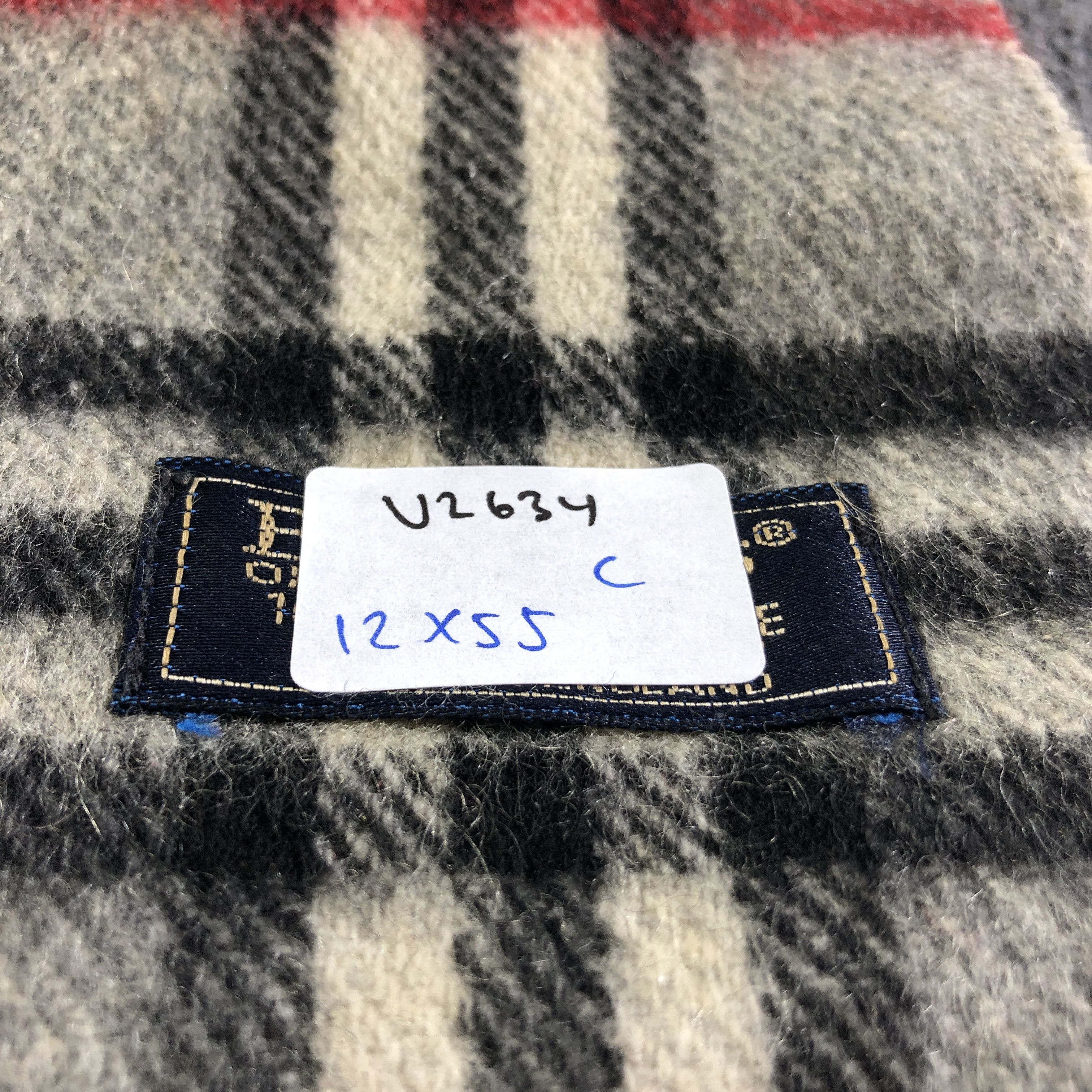 Burberry Burberrys Nova Check Cashmere Scarf Muffler V2634 Size ONE SIZE - 7 Thumbnail