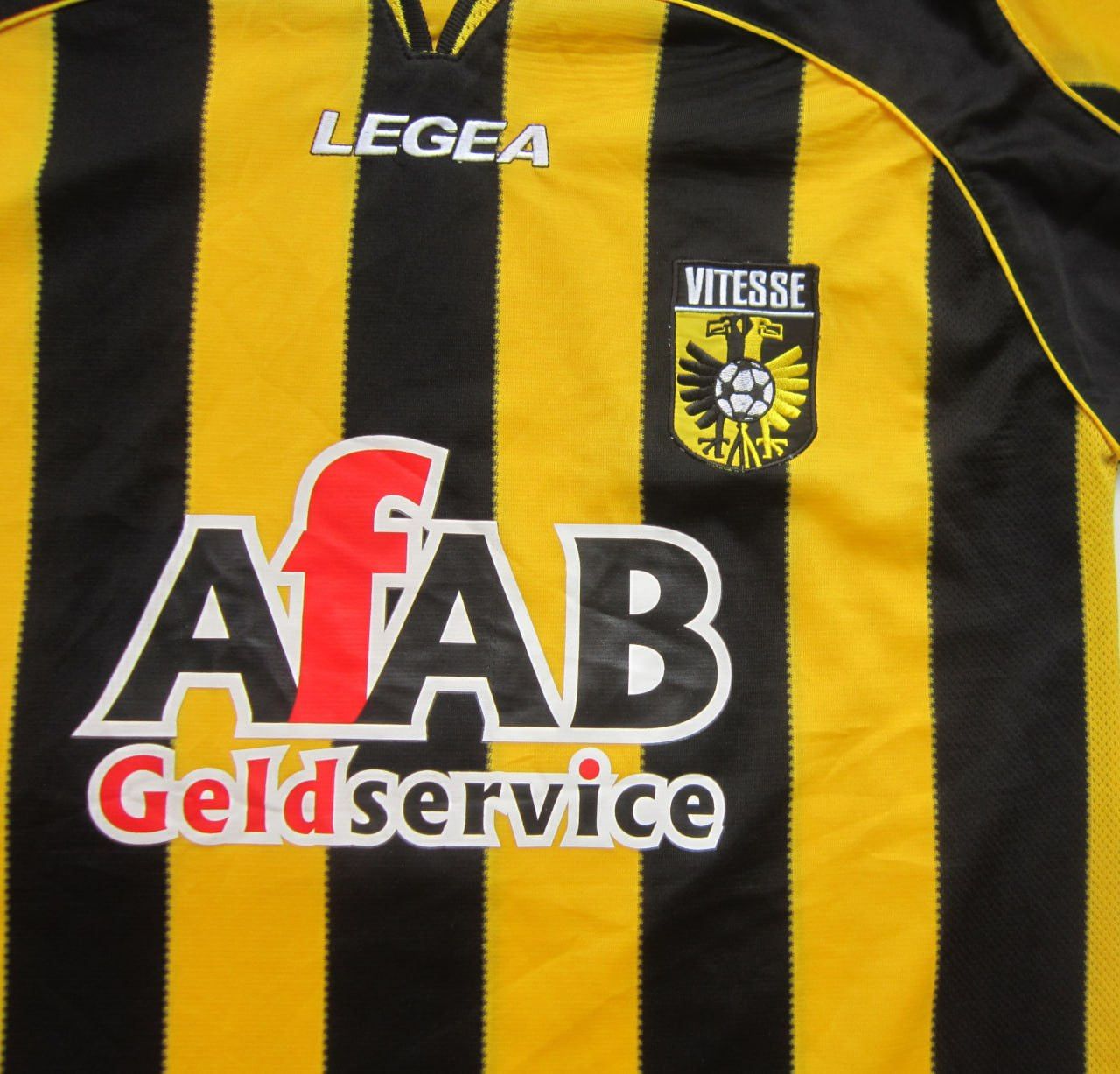 Other Vitesse 2006-2007 Home Soccer Jersey Legea Size US L / EU 52-54 / 3 - 3 Thumbnail