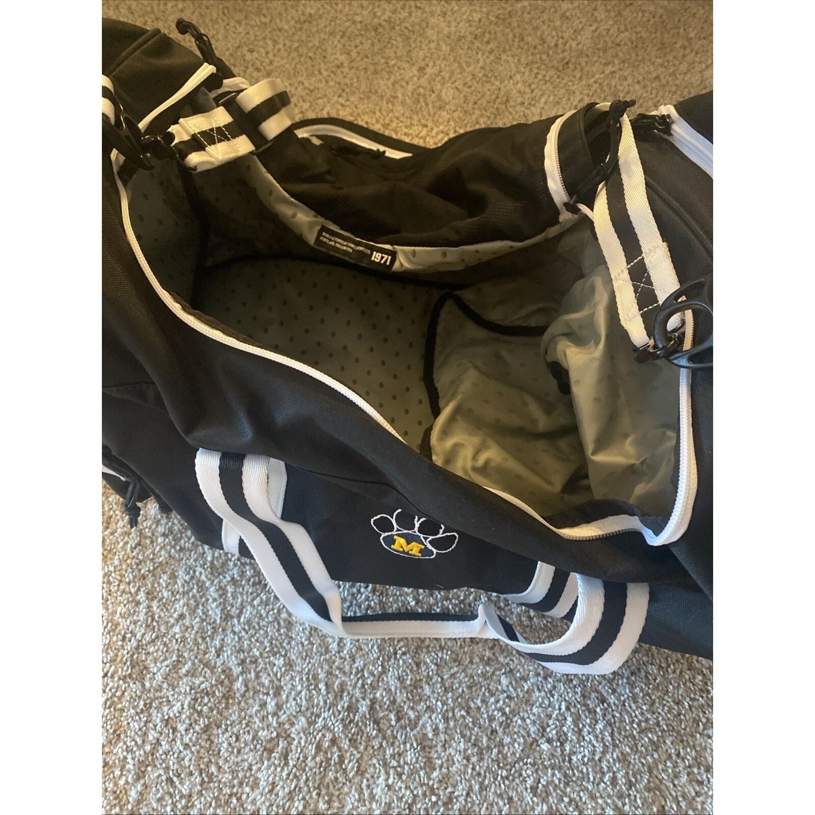 Jones New York Mizzou Duffel Bag (Team Issued) Size 32 - 2 Thumbnail