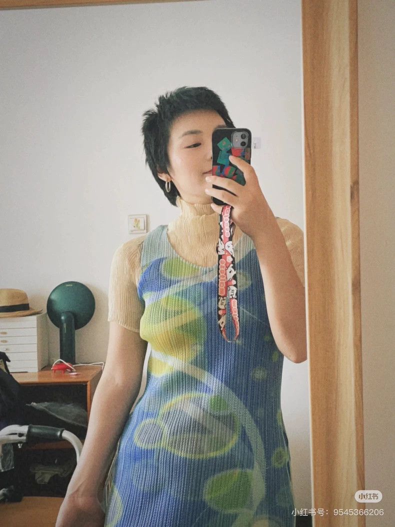 Issey Miyake Issey Miyake size:2 Fluorescent bubble planet dress Size S / US 4 / IT 40 - 8 Thumbnail