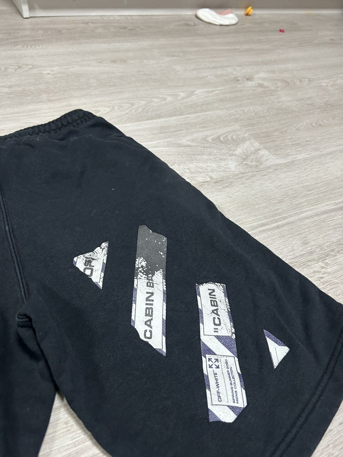 Off-White OFFWHITE short Pants black Size M 32” faded black Size US 32 / EU 48 - 3 Thumbnail