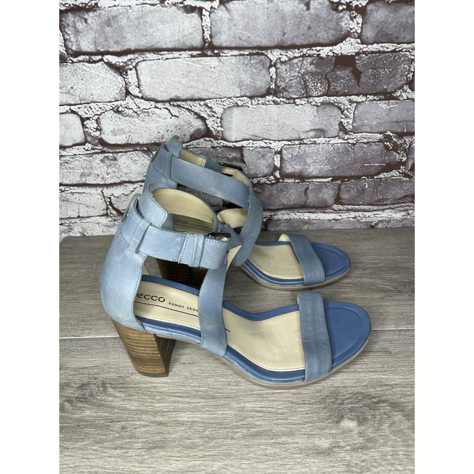 Ecco ECCO DANISH DESIGN Blue Leather Ankle Strappy Stacked Heel S Size US 9.5 / IT 39.5 - 15 Thumbnail