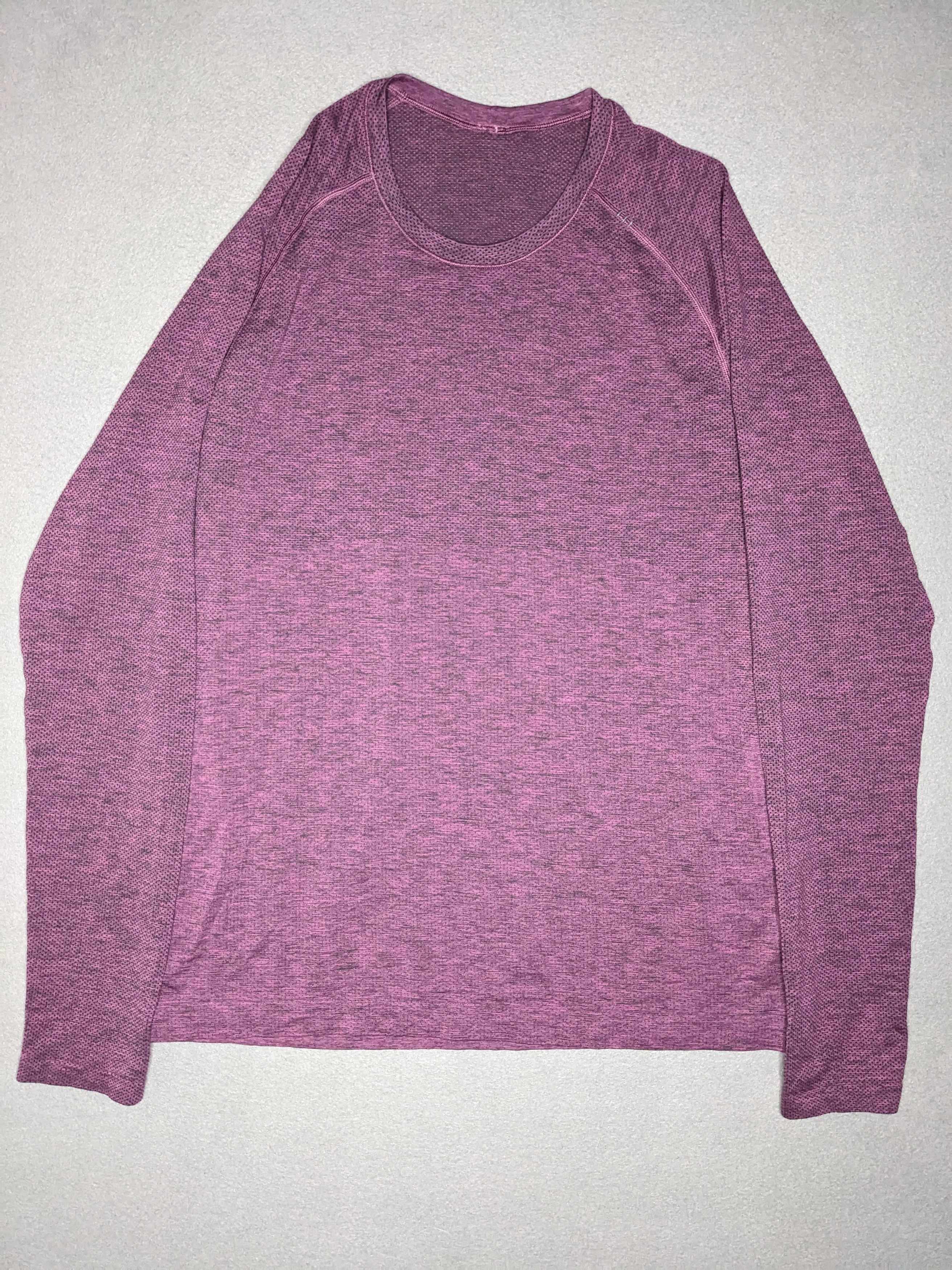 Lululemon Lululemon Metal Vent Tech Long Sleeve Shirt Lightweight Size US M / EU 48-50 / 2 - 1 Thumbnail
