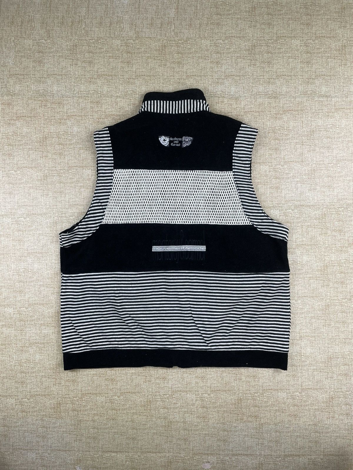 Vintage Vintage Monterey & Caramel Japanese Brand Stripes Vest Size US M / EU 48-50 / 2 - 11 Thumbnail