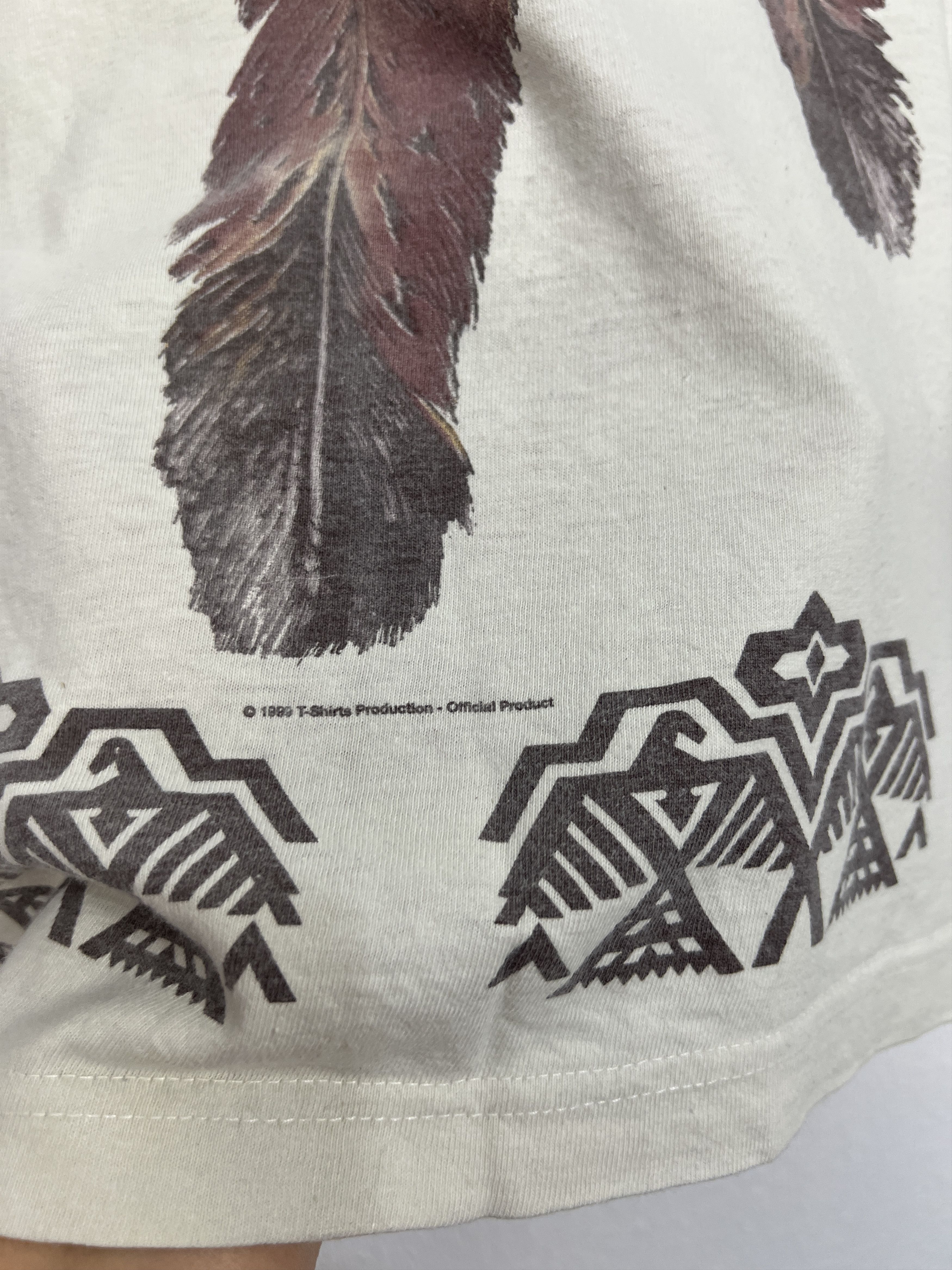 Vintage Native American Indigenous Chief Buffalo Print Shirt Tee Size US L / EU 52-54 / 3 - 9 Thumbnail