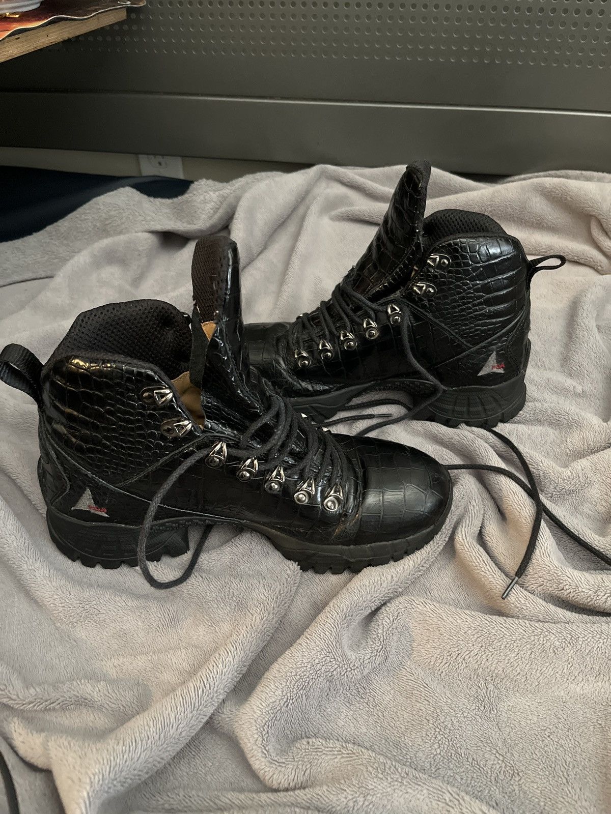 1017 ALYX 9SM × ROA 1017 ALYX 9SM Black Roa Croc Hiking Boots Size US 8 / IT 38 - 5 Thumbnail