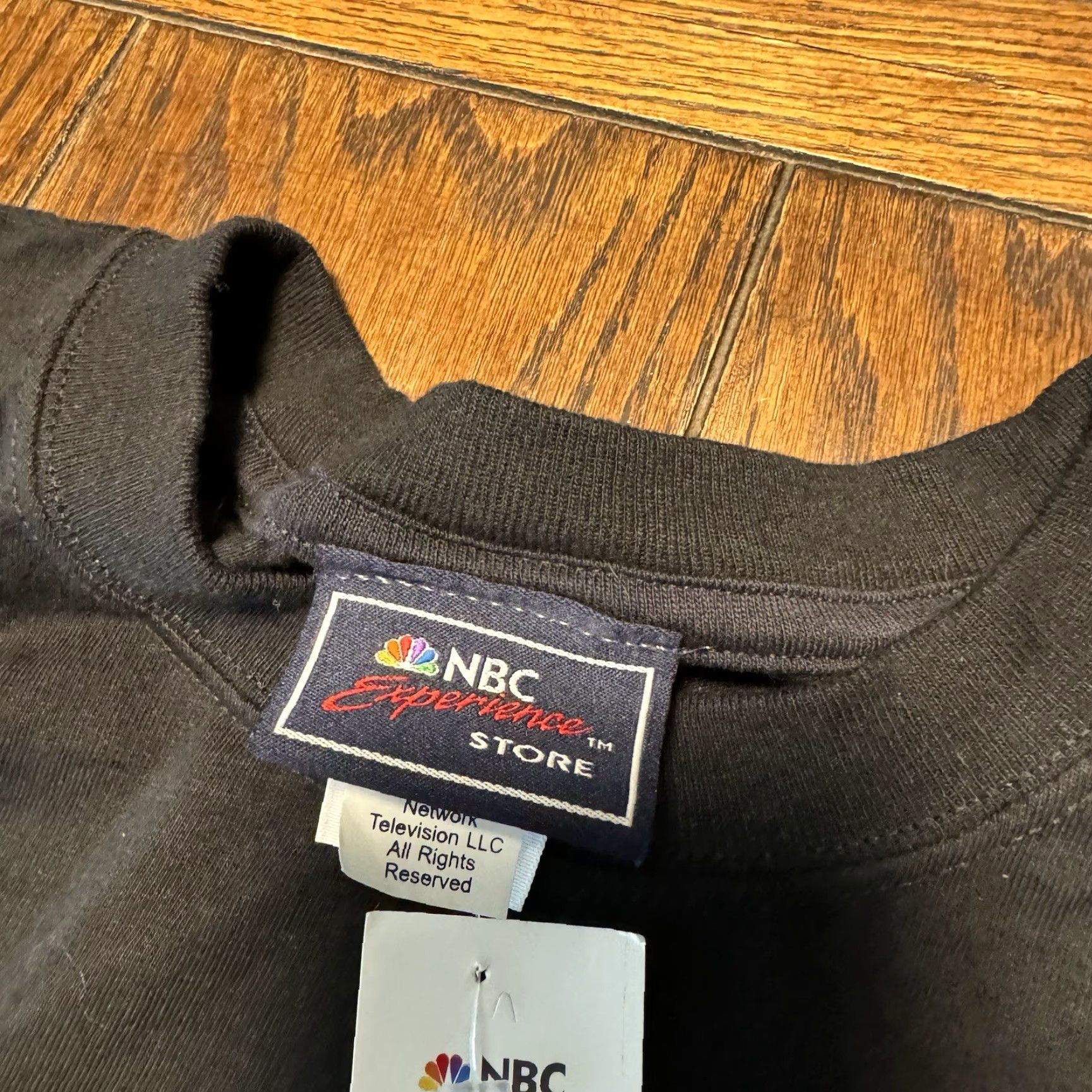 Vintage The Office Shirt NBC Experience Store Graphic Print Black L Crew Neck Short Sleeve Men T-Shirt Size US L / EU 52-54 / 3 - 5 Thumbnail
