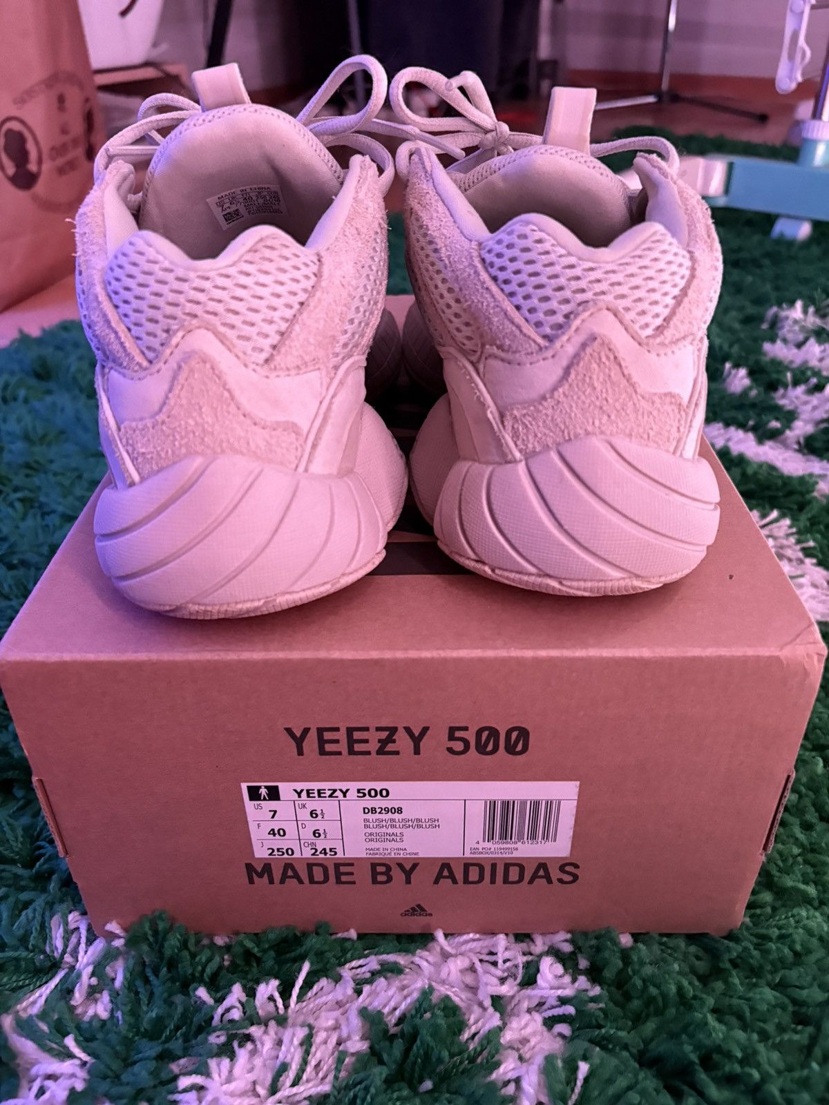 Adidas Yeezy 500 Blush Size US 7 / EU 40 - 5 Thumbnail