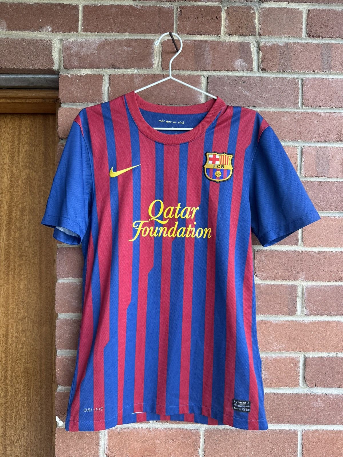 Nike Authentic Nike Barcelona 2011/12 Home Jersey Messi 10 Size US S / EU 44-46 / 1 - 2 Thumbnail