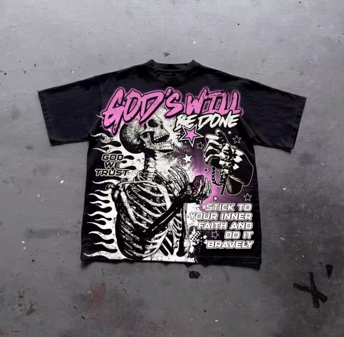 Other Black and pink graphic skeleton tee y2k Size US M / EU 48-50 / 2 - 1 Preview