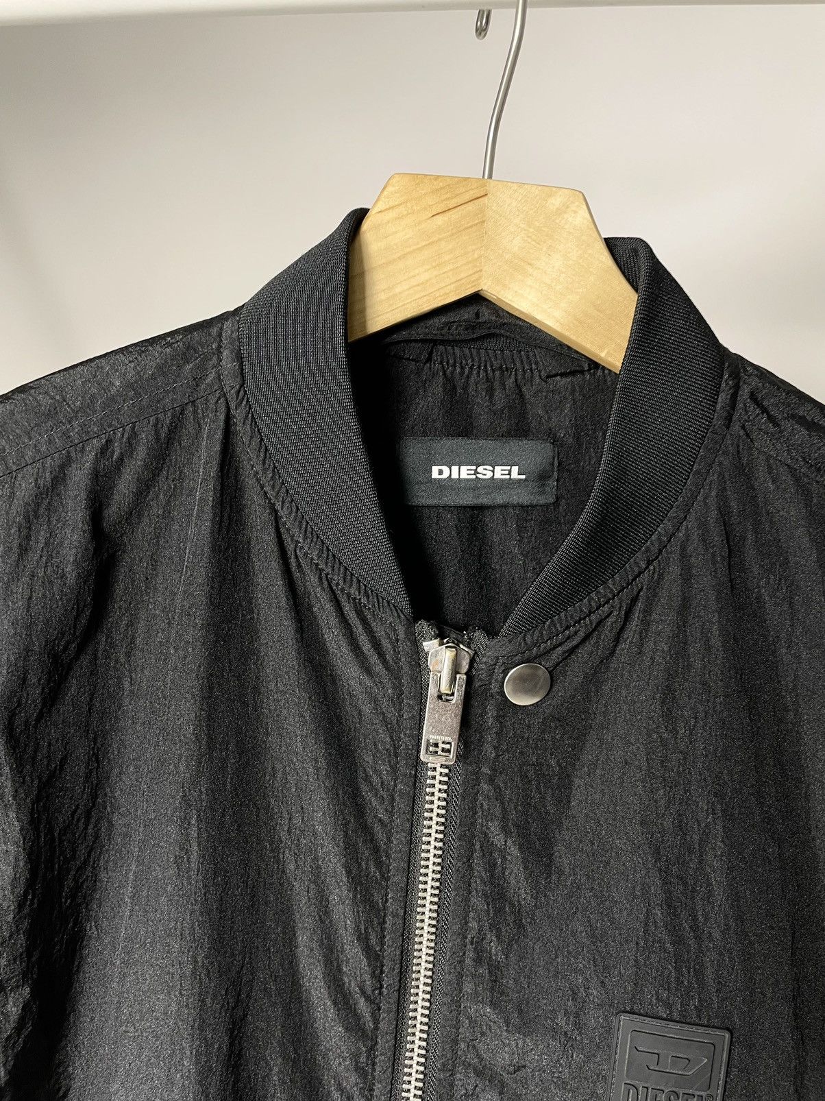 Diesel Diesel J-Dust ( S size ) 👁️ Vintage Black Nylon Bomber Jacket Size US S / EU 44-46 / 1 - 4 Thumbnail