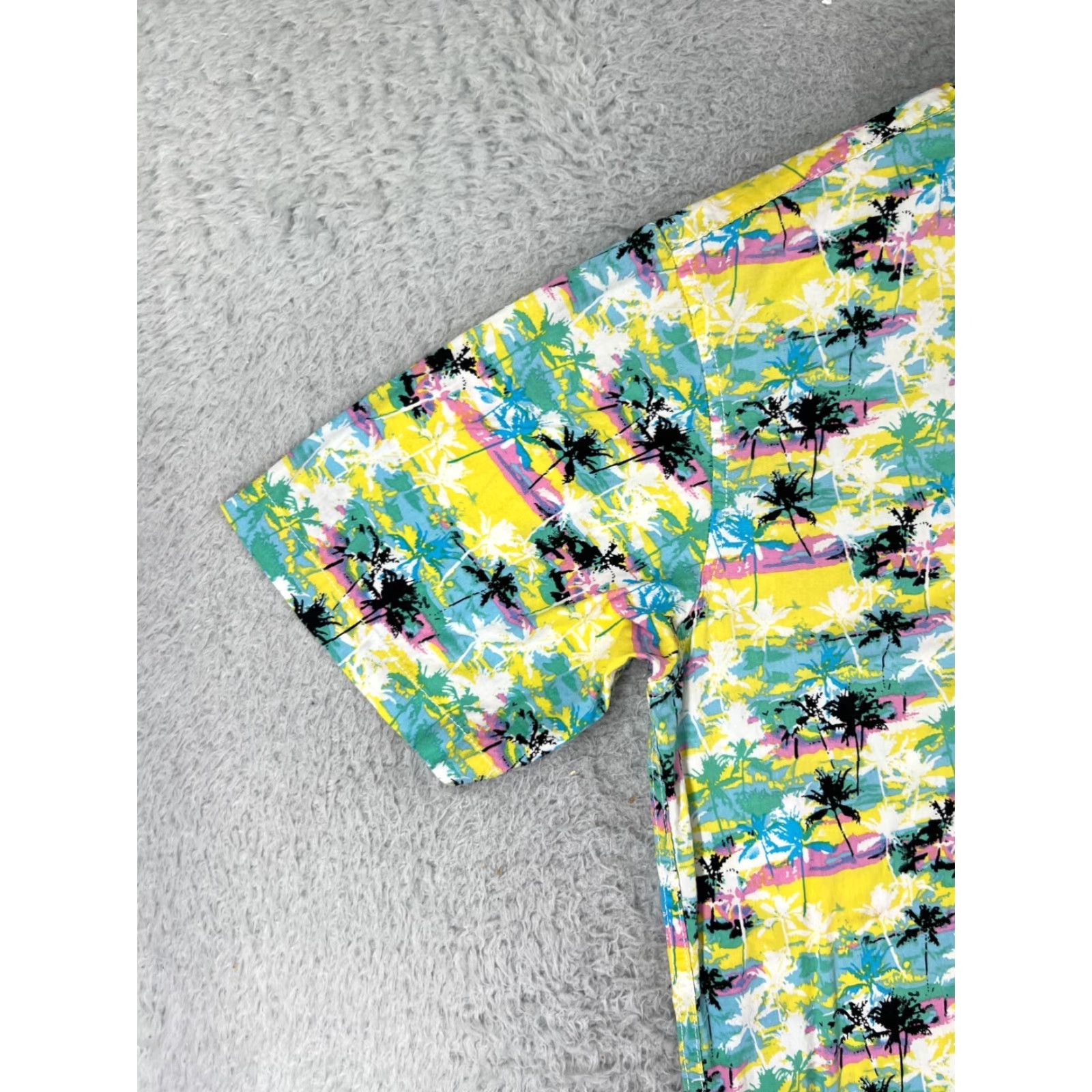 Vintage Coastal Button-Up Shirt Mens Large Yellow Floral Hawaiian Cotton Palm Tree Shirt Size US L / EU 52-54 / 3 - 6 Thumbnail