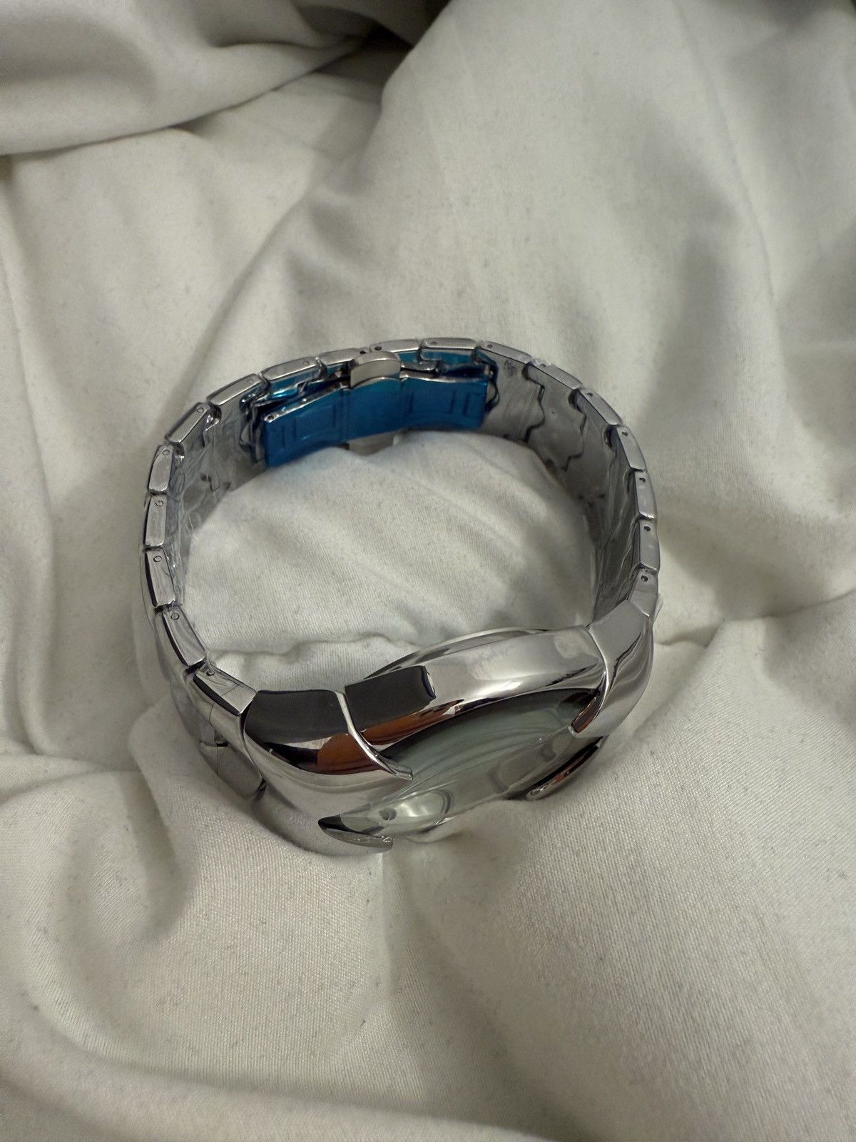 Vintage Futuristic Y2K Liquid Metal Armoured Watch stainless steel Size ONE SIZE - 3 Thumbnail