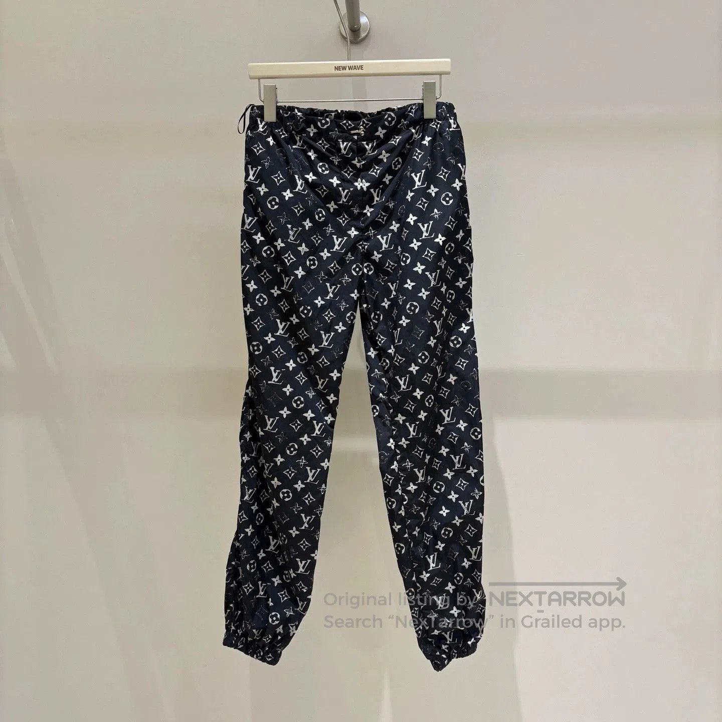 Louis Vuitton Louis Vuitton Black White Print Joggers. Size US 36 / EU 52 - 1 Thumbnail