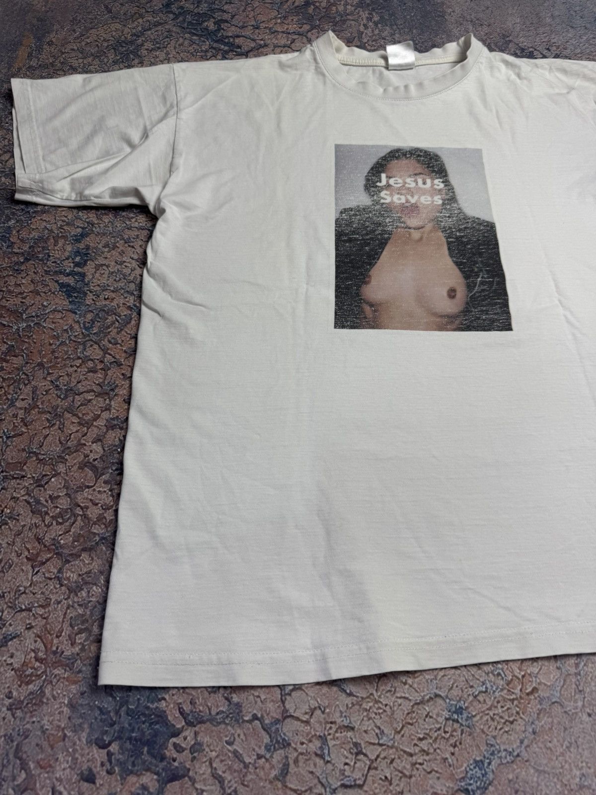 Hook-Ups RARE VINTAGE 90s SEDITIONARIES TITS Boobs Bdsm TSHIRT SIZE M Size US M / EU 48-50 / 2 - 3 Thumbnail