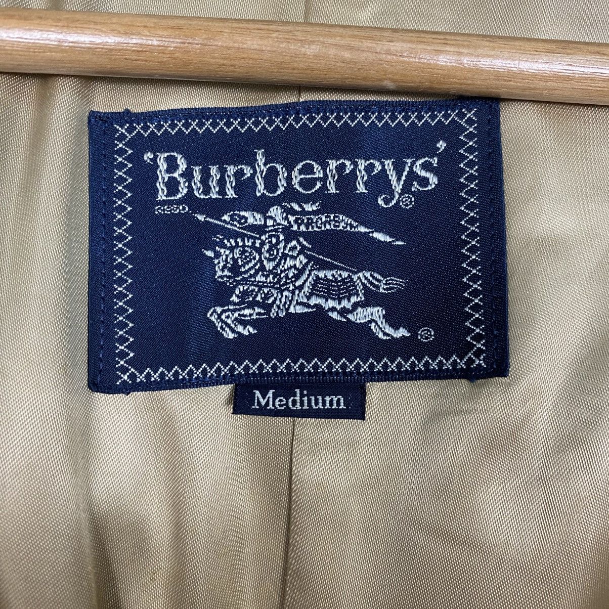 Burberry Burberrys overcoat hoodie jacket Size US M / EU 48-50 / 2 - 17 Thumbnail