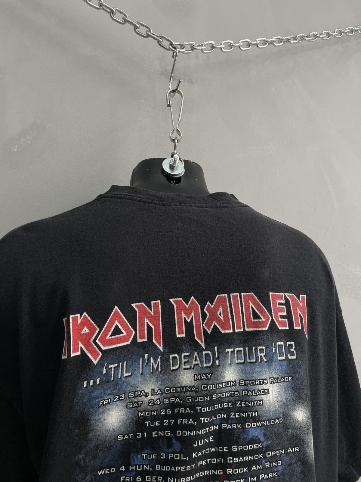Iron Maiden Vintage 2003 Tour tee Iron Maiden t shirt Size US XL / EU 56 / 4 - 9 Thumbnail