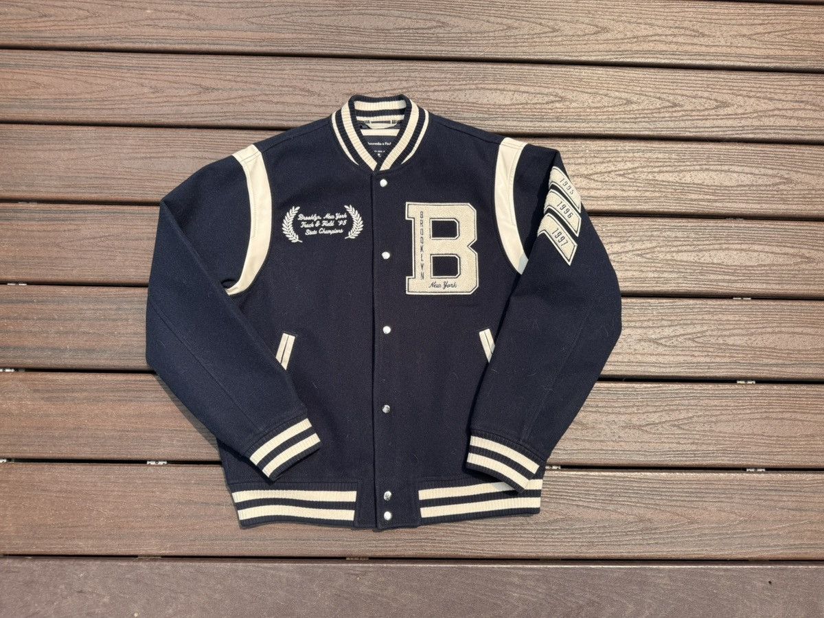 Abercrombie & Fitch Vintage Brooklyn Bomber Varsity Jacket Size US M / EU 48-50 / 2 - 3 Thumbnail