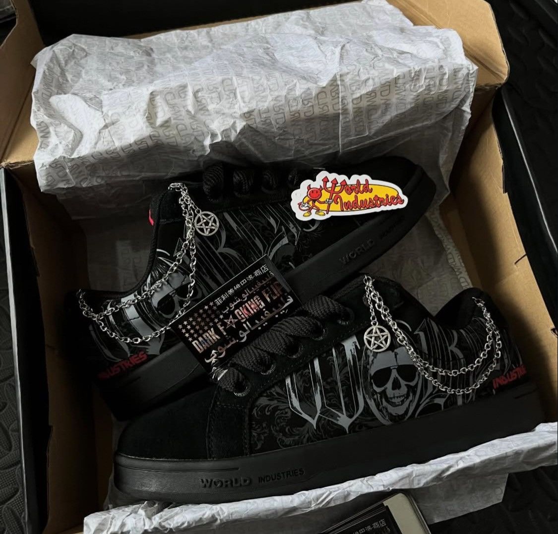 World Industries WORLD INDUSTRIES SHOES SIZE 9 Size US 9 / EU 42 - 8 Thumbnail