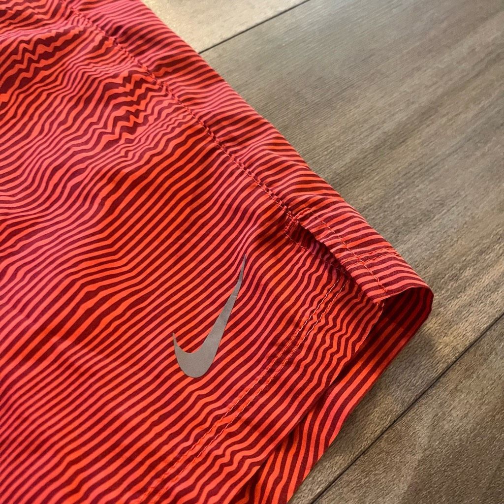 Nike Nike Red Athletic Workout Shorts Men Medium Bin M-56 Size US 32 / EU 48 - 2 Thumbnail