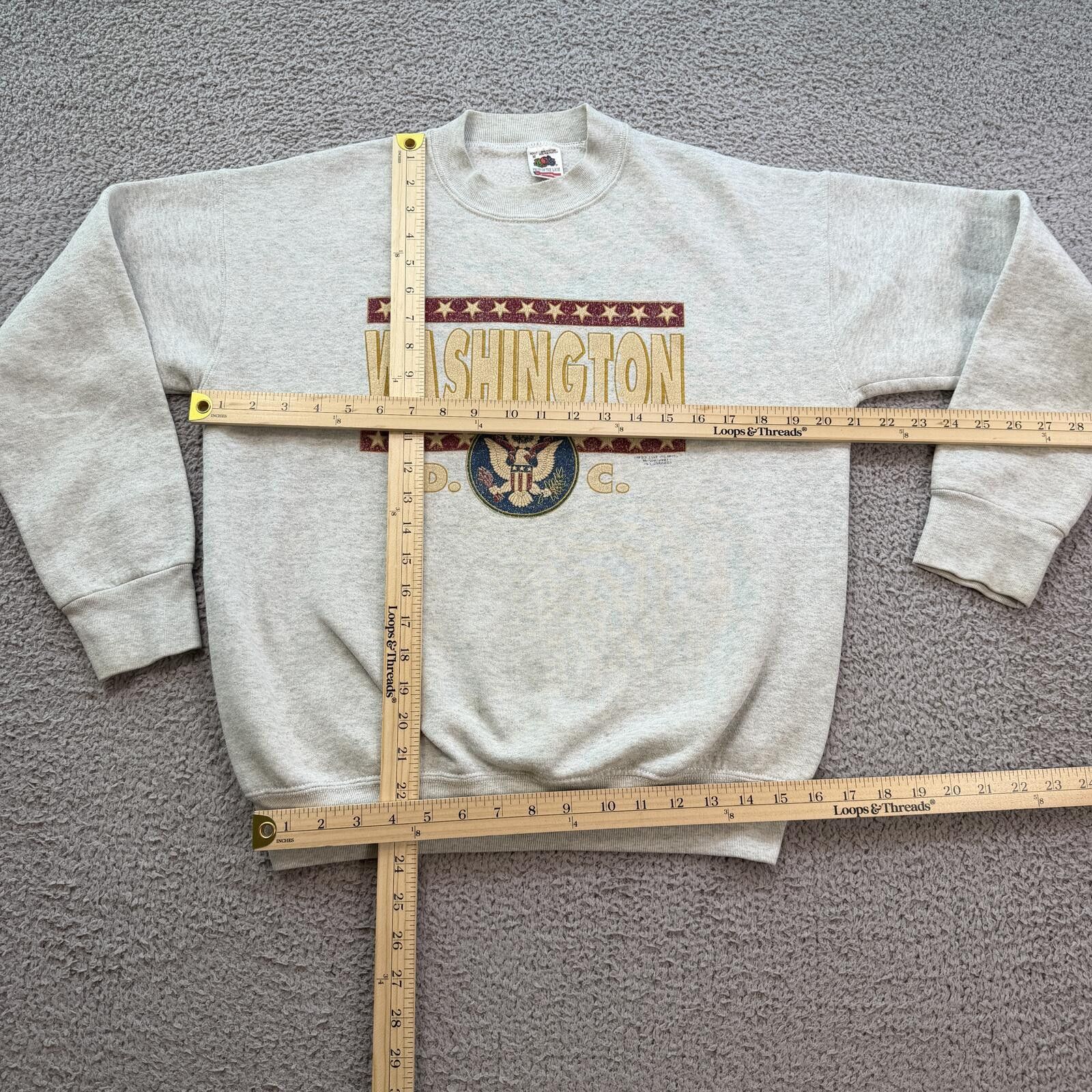 Fruit Of The Loom Vintage 90s Washington DC USA Crewneck Sweatshirt Made USA￼ Size US M / EU 48-50 / 2 - 4 Thumbnail