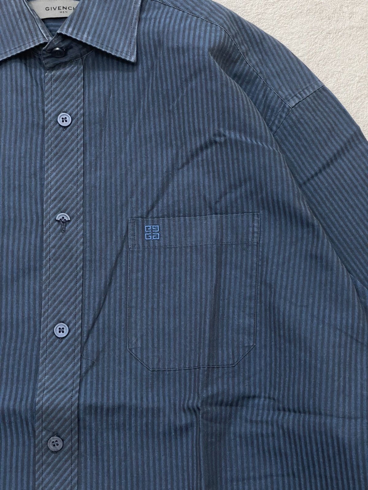 Givenchy Givenchy Archival Stripped Long Shirt Embroidered Y2K Ifsix Size US L / EU 52-54 / 3 - 3 Thumbnail
