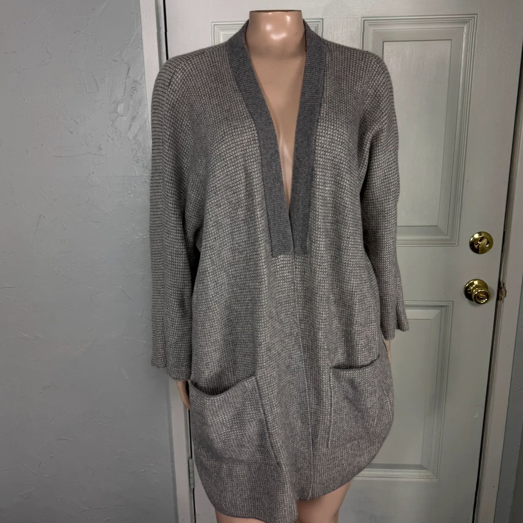 Eileen Fisher VINTAGE Eileen Fisher Sweater Women’s Cardigan L Cashmere Knit L/S Open Front OO26 Size L / US 10 / IT 46 - 2 Thumbnail
