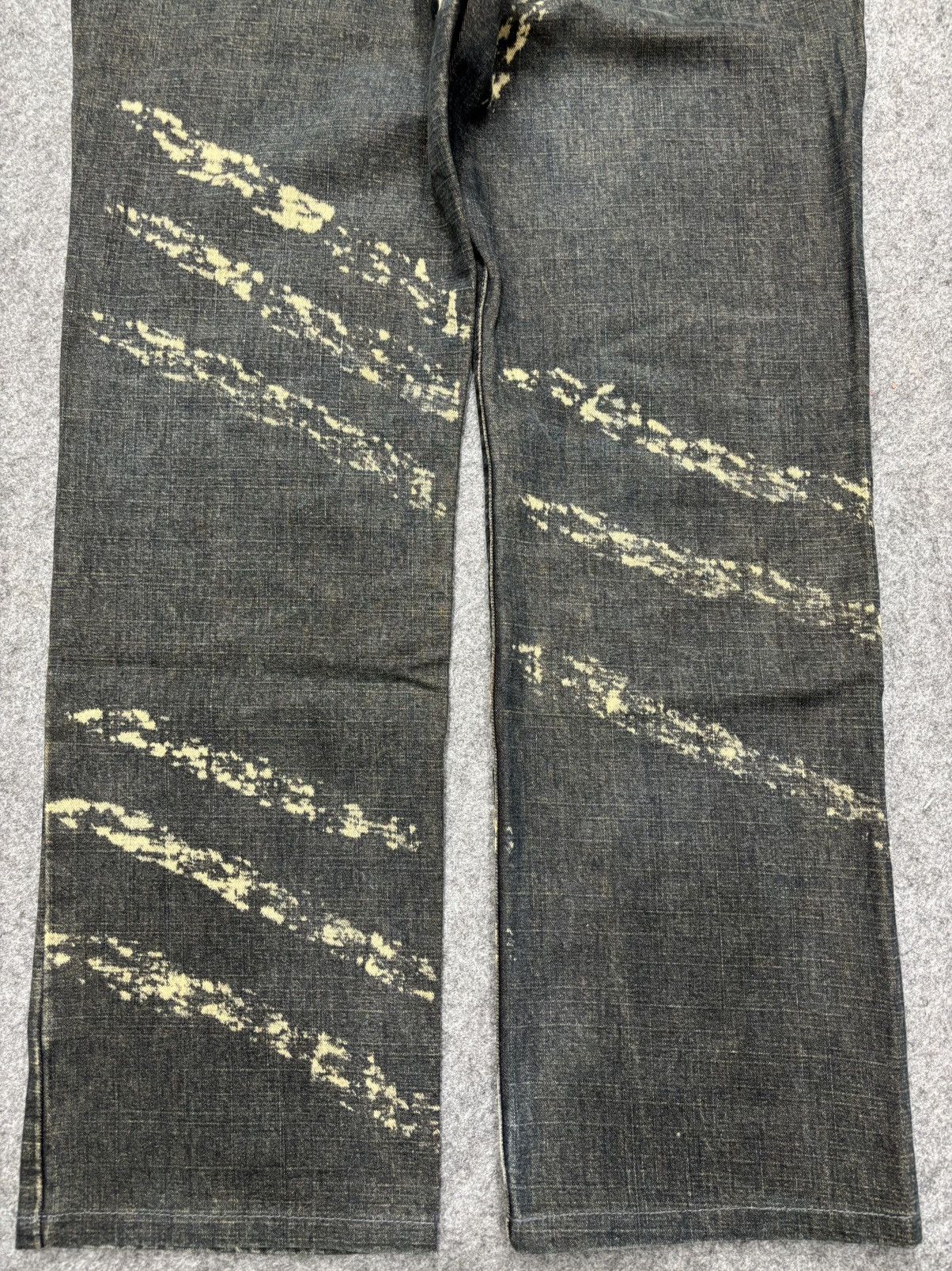 Designer 💥MODERM Samurai Slash MudWash Rusty Distressed Denim F675 Size US 32 / EU 48 - 19 Thumbnail