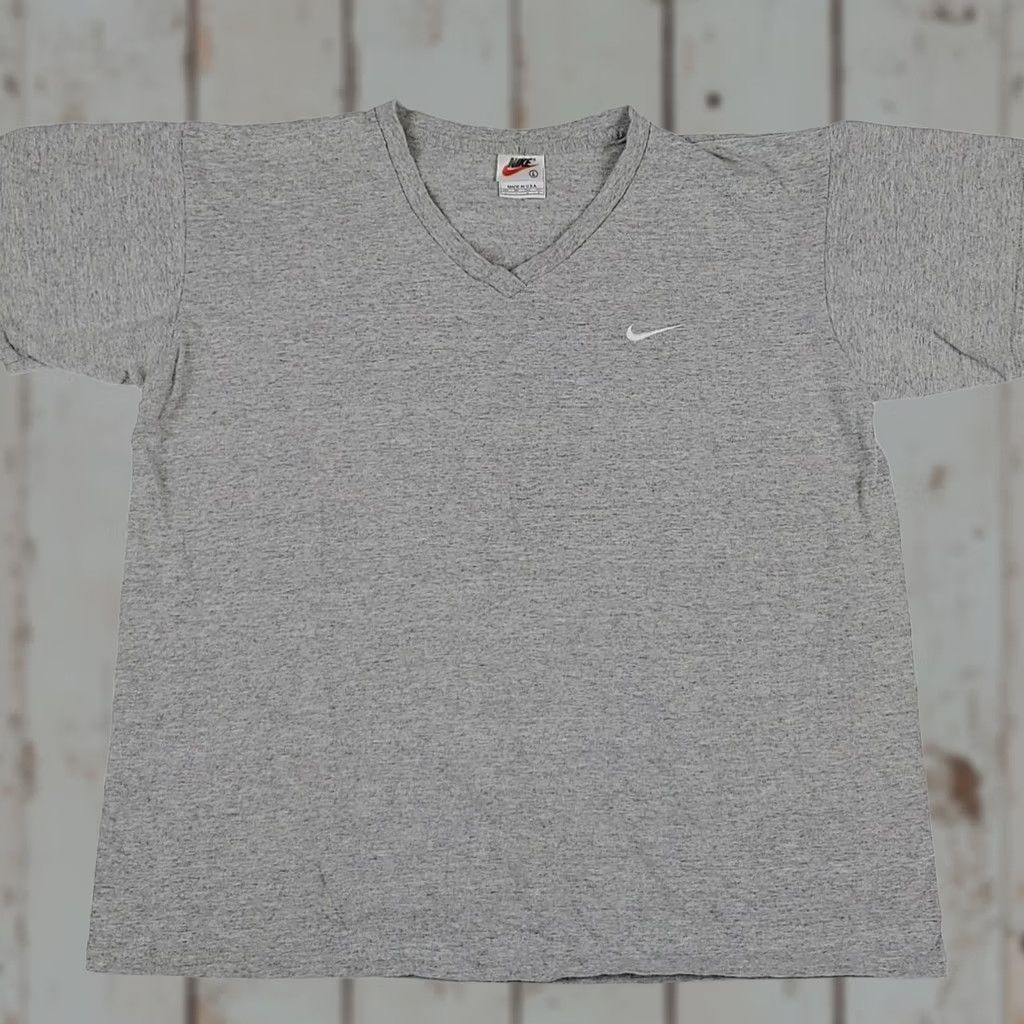 Nike VINTAGE Nike V Neck T Shirt Gray 90s Swoosh Logo USA Made Mens L Shirt Athletic Shirt Size US L / EU 52-54 / 3 - 1 Thumbnail