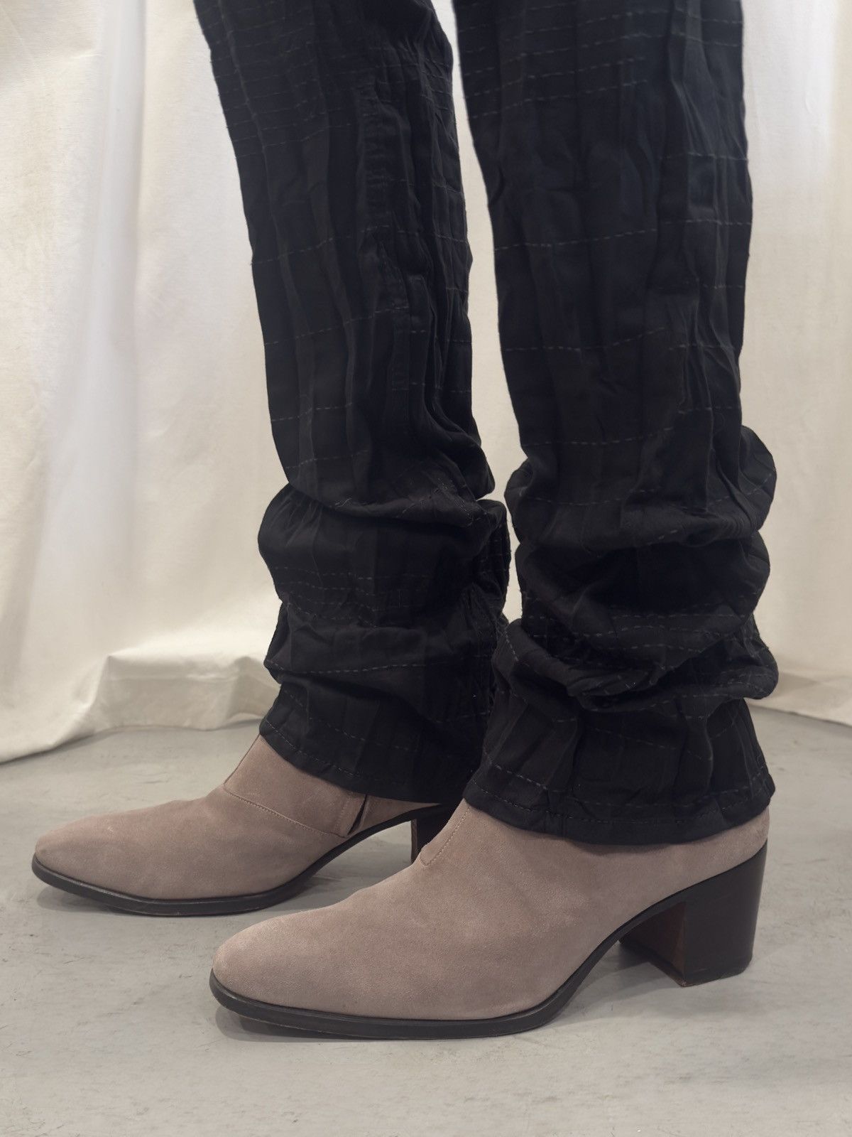 Yves Saint Laurent Johnny Boots | Grailed