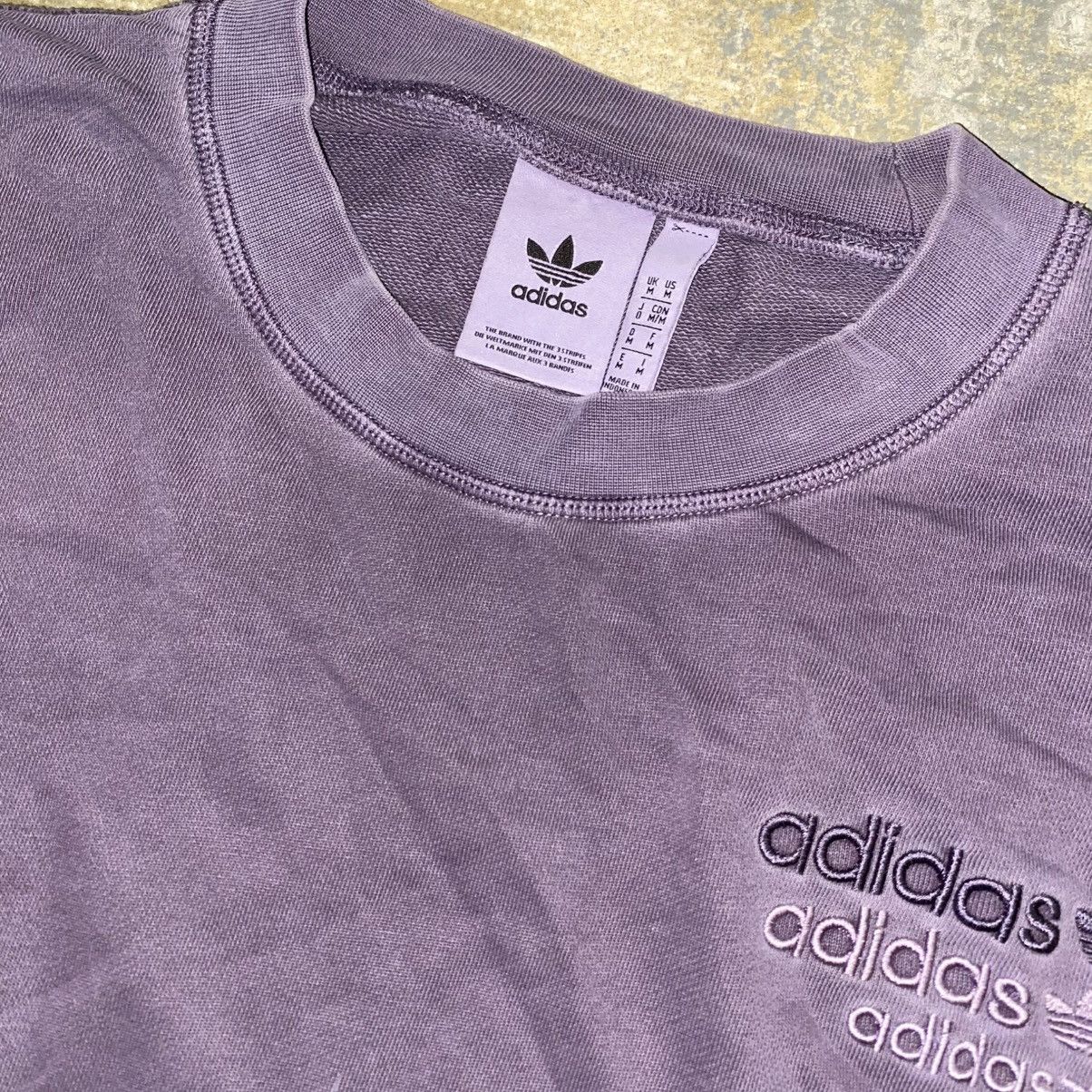 Adidas Adidas Purple Sweatshirt Size M Size US M / EU 48-50 / 2 - 1 Thumbnail
