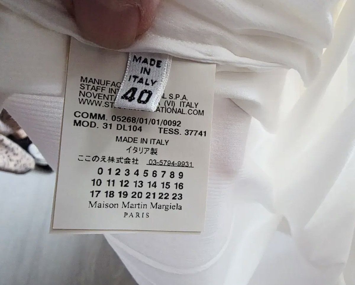Maison Margiela Maison Margiela Asymmetry Button Shirt Size S / US 4 / IT 40 - 5 Thumbnail